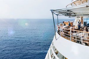 6932A - Auckland a Melbourne