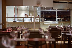 6932A - Auckland a Melbourne