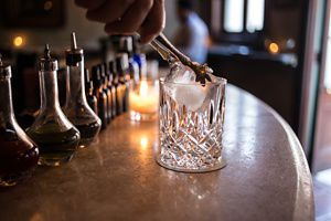 6932A - Auckland a Melbourne