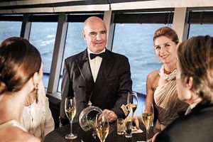 6932A - Auckland a Melbourne