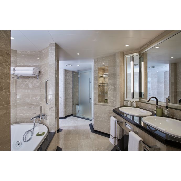 Silver Spirit - Owner's Suite
